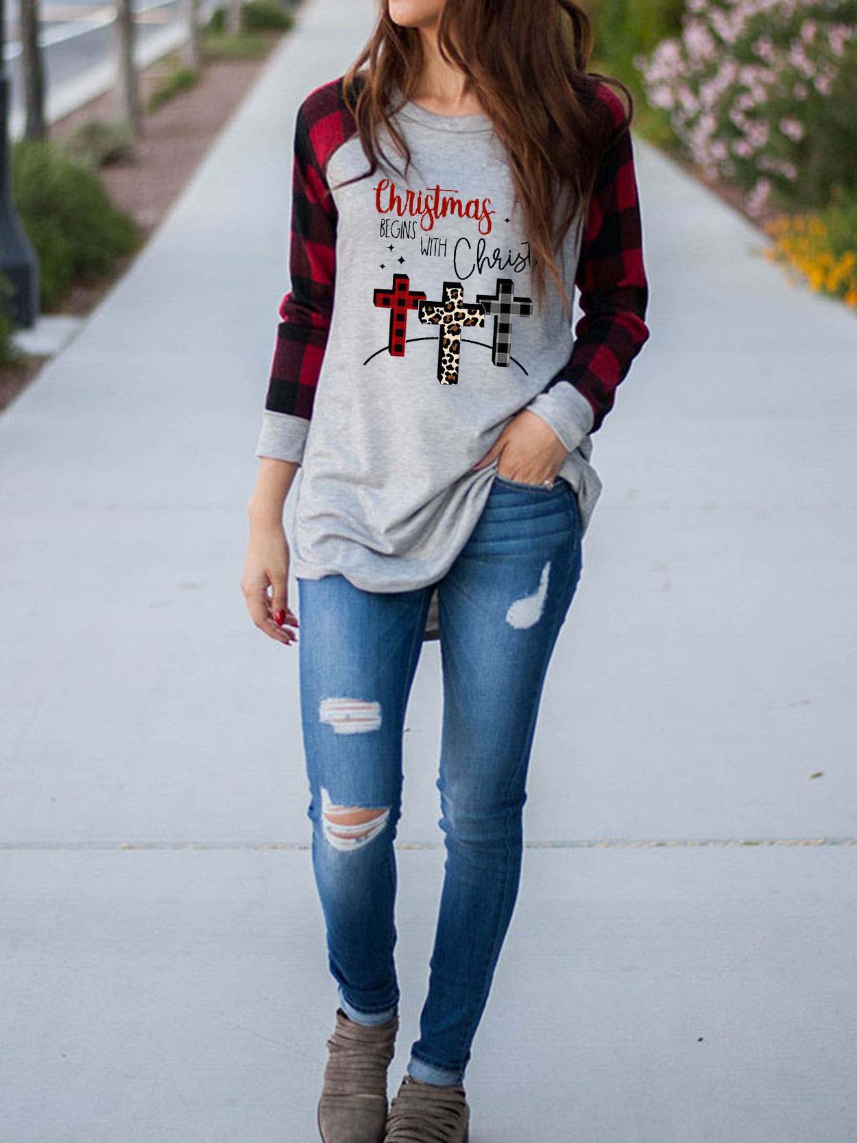 Women's Christmas Begins With Christ Cross Print T-shirt