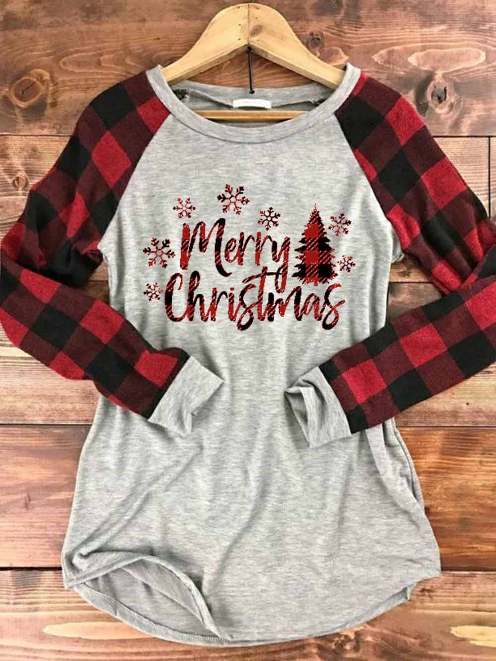 Women's Merry Christmas Plaid Long Sleeve Top