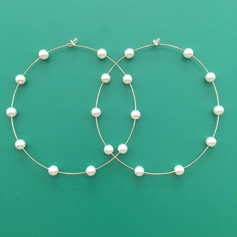 Fashion Exaggerated Pearl Earrings