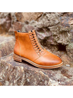 Load image into Gallery viewer, Ladies Round Toe Lace Flat Heel Martin Boots
