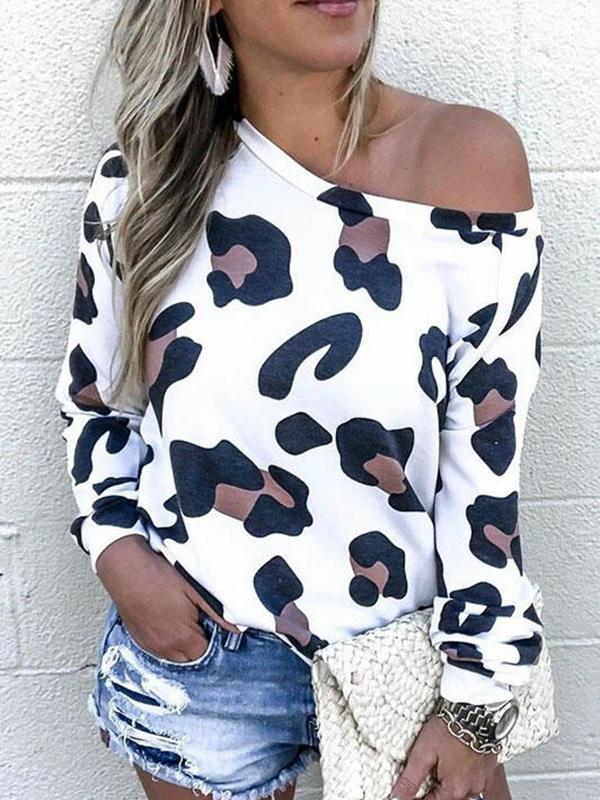 Women's Cow Graffiti Print Off Shoulder Casual Sweatshirt