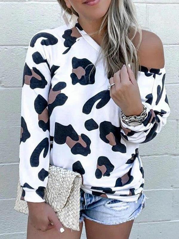 Women's Cow Graffiti Print Off Shoulder Casual Sweatshirt