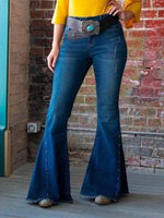 Load image into Gallery viewer, Desert Print Pockets Cowgirl Jeans
