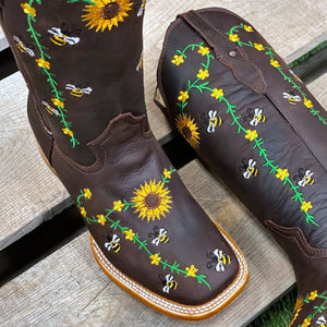 Women Bee Flower Embroidered Cowgirl Boots