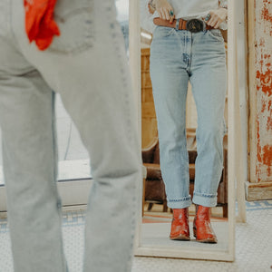 Women Vintage Embroidered Cowgirl Boots