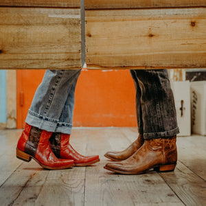 Women Vintage Embroidered Cowgirl Boots