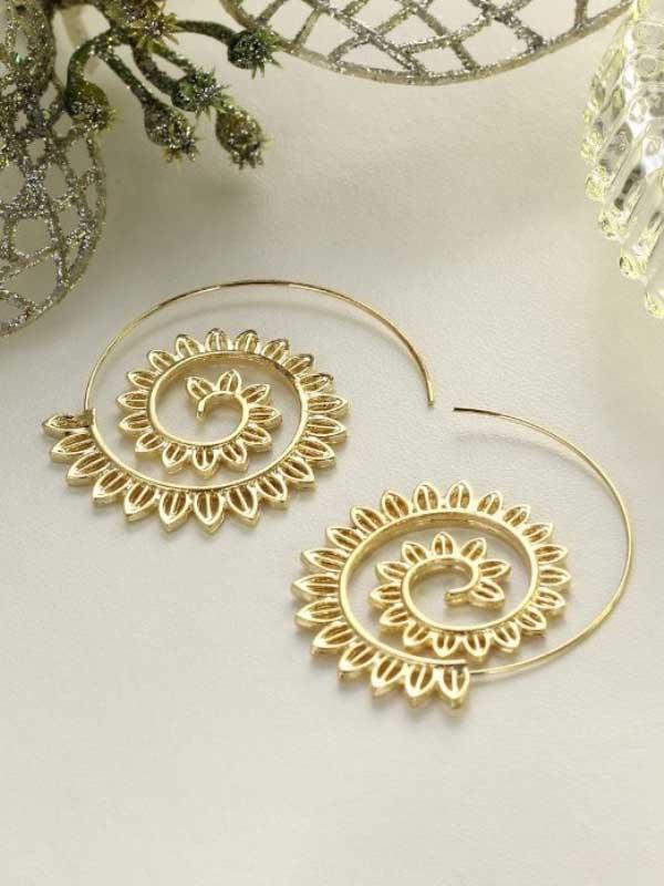 Exotic swirl gear earrings