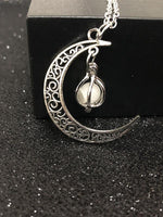 Load image into Gallery viewer, 4 colors luminous beads moon pumpkin necklace moon pendant luminous necklace
