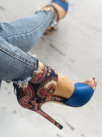 Load image into Gallery viewer, Ladies Print High Heels
