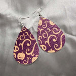 Load image into Gallery viewer, Halloween pattern drop earrings
