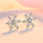 Load image into Gallery viewer, Rhinestone Snow Earrings
