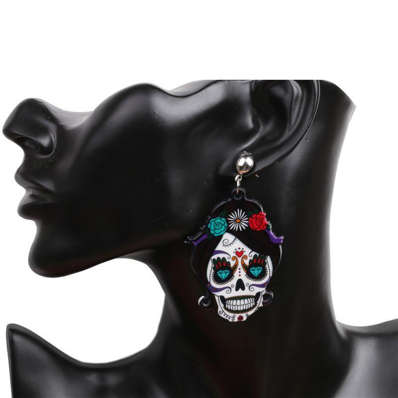 Halloween fear skull earrings