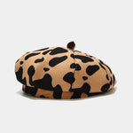 Load image into Gallery viewer, Women&#39;s Woolen Cow Beret
