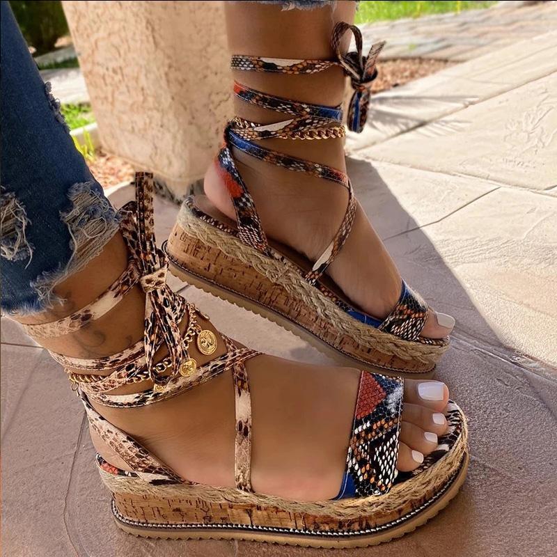 Platform strappy sandals for ladies