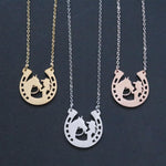 Load image into Gallery viewer, Simple lady Horse girl clavicle chain stainless steel horseshoe pendant necklace
