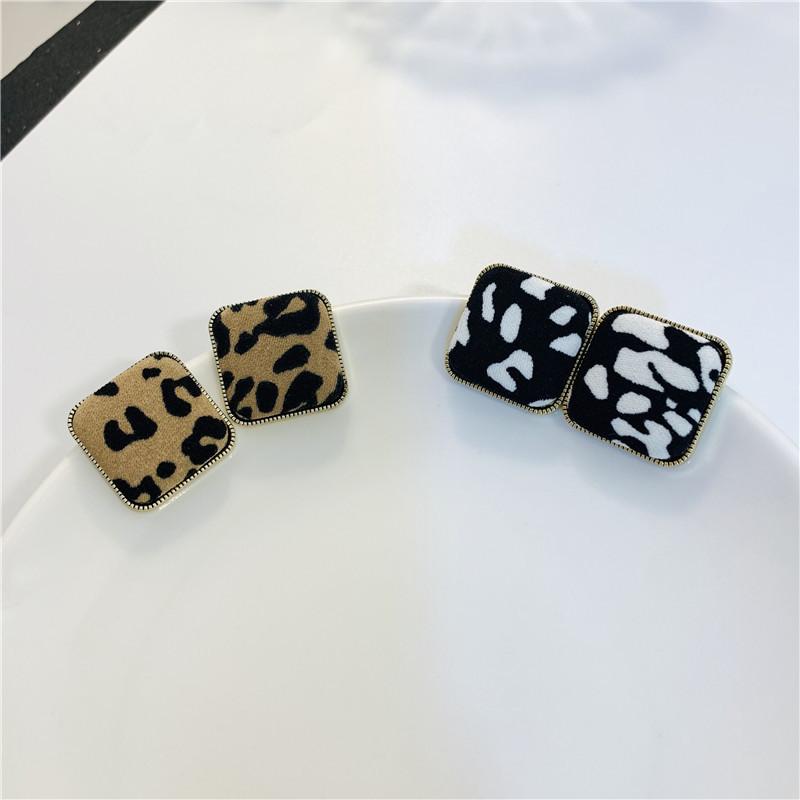 Ladies cow pattern earring