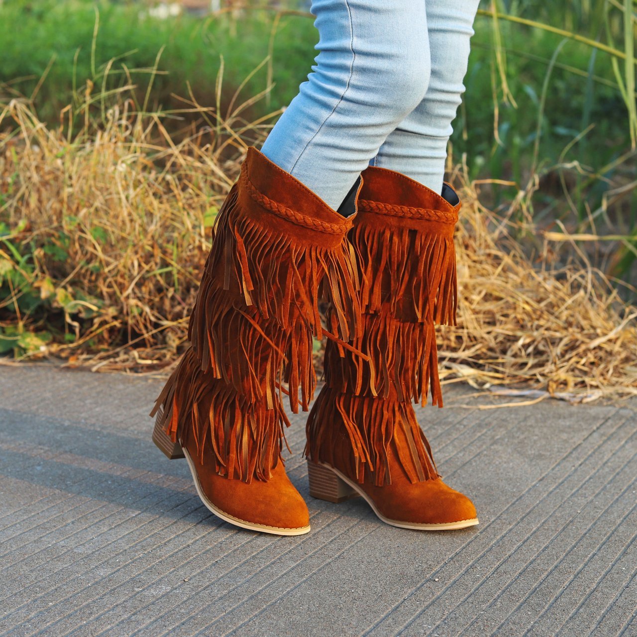 Women's Retro Fringed Thick Heel Boots