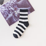Load image into Gallery viewer, Women&#39;s Black and white cow striped black all-match sports stockings
