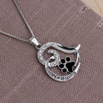 Load image into Gallery viewer, Love dog paw lettering &quot;Always in my heart&quot; necklace
