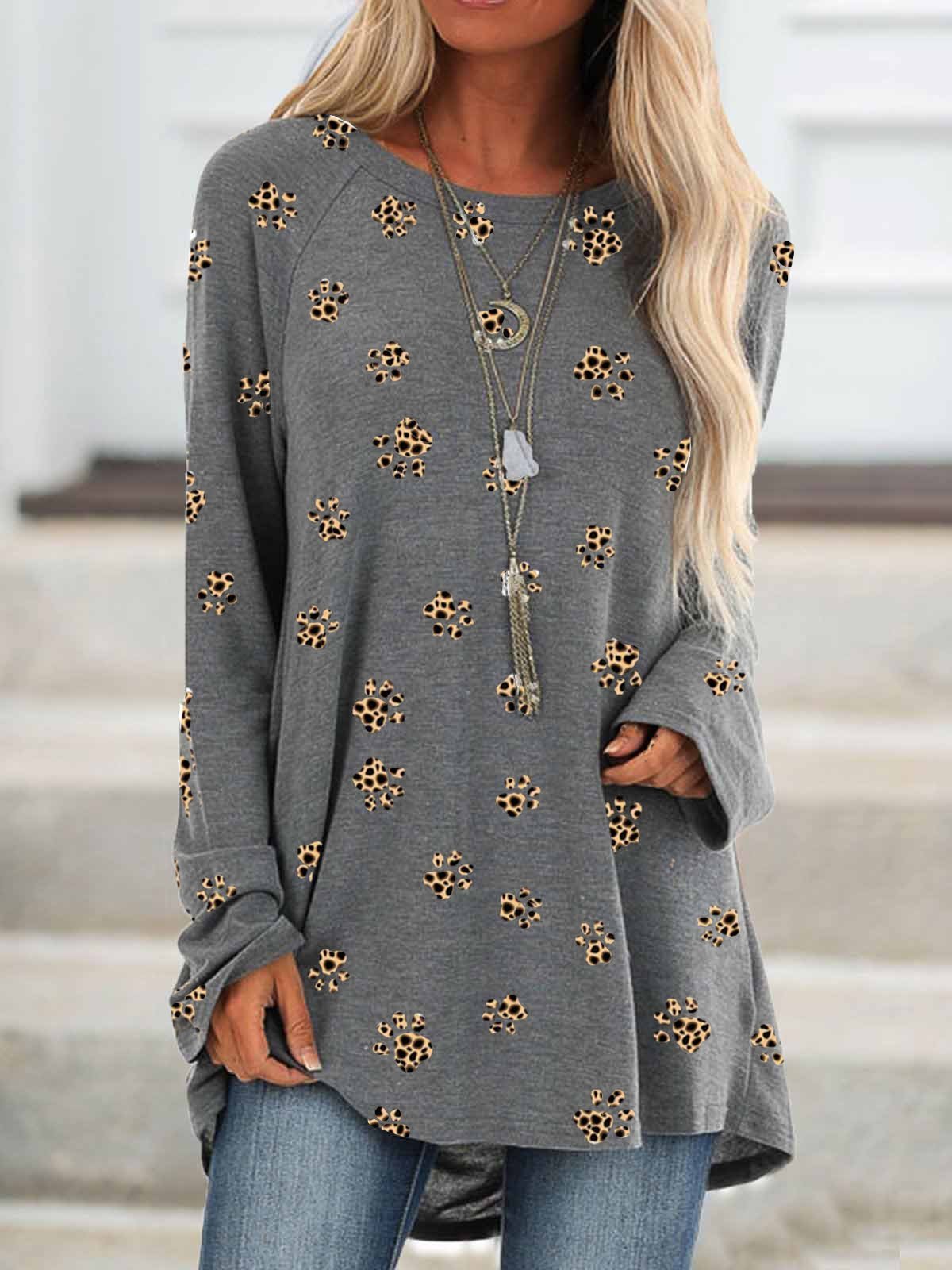 Leopard print long-sleeved T-shirt